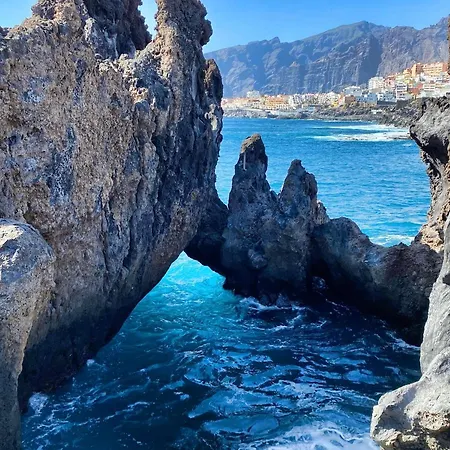 Florida Ocean View Gigantes * Acantilado de los Gigantes